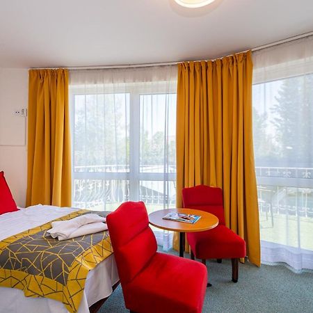 My Lake Hotel Zamárdi エクステリア 写真