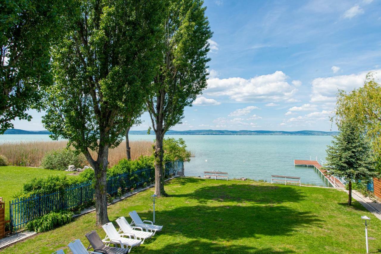 My Lake Hotel Zamárdi エクステリア 写真